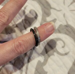 Elegant Black and Silver Ring Set
